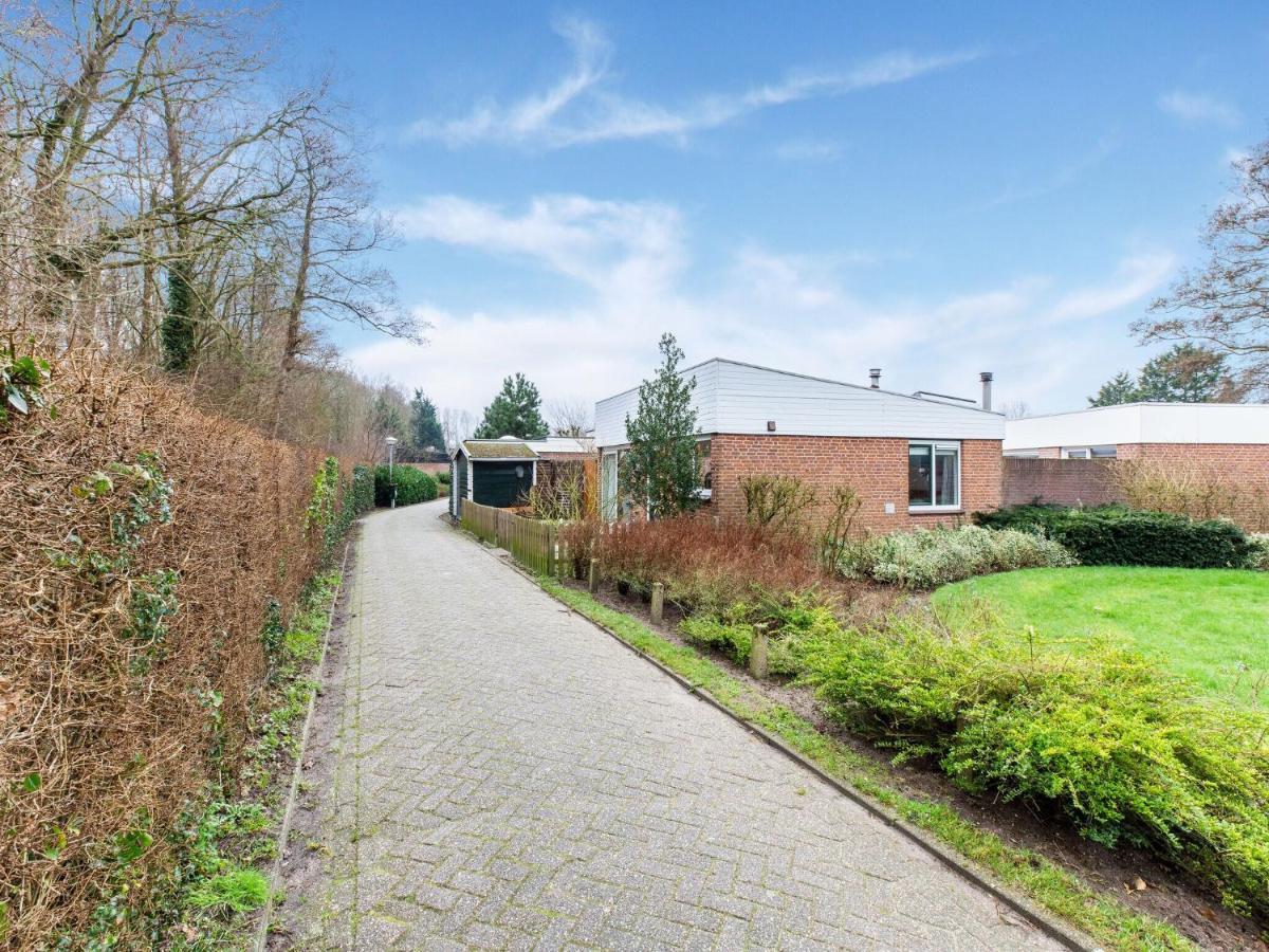 Endearing Holiday Home In Noordwijkerhout With Garden Bbq Exterior foto