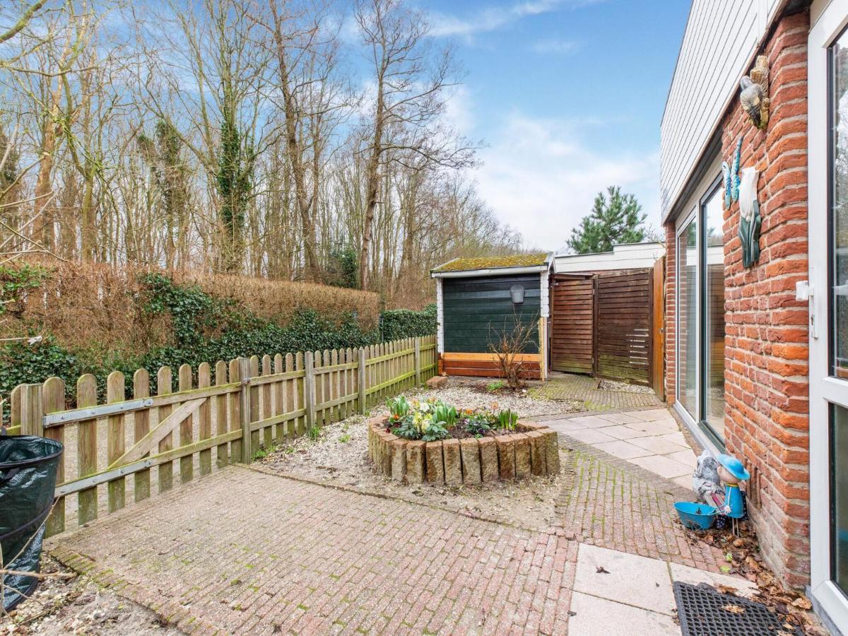 Endearing Holiday Home In Noordwijkerhout With Garden Bbq Exterior foto